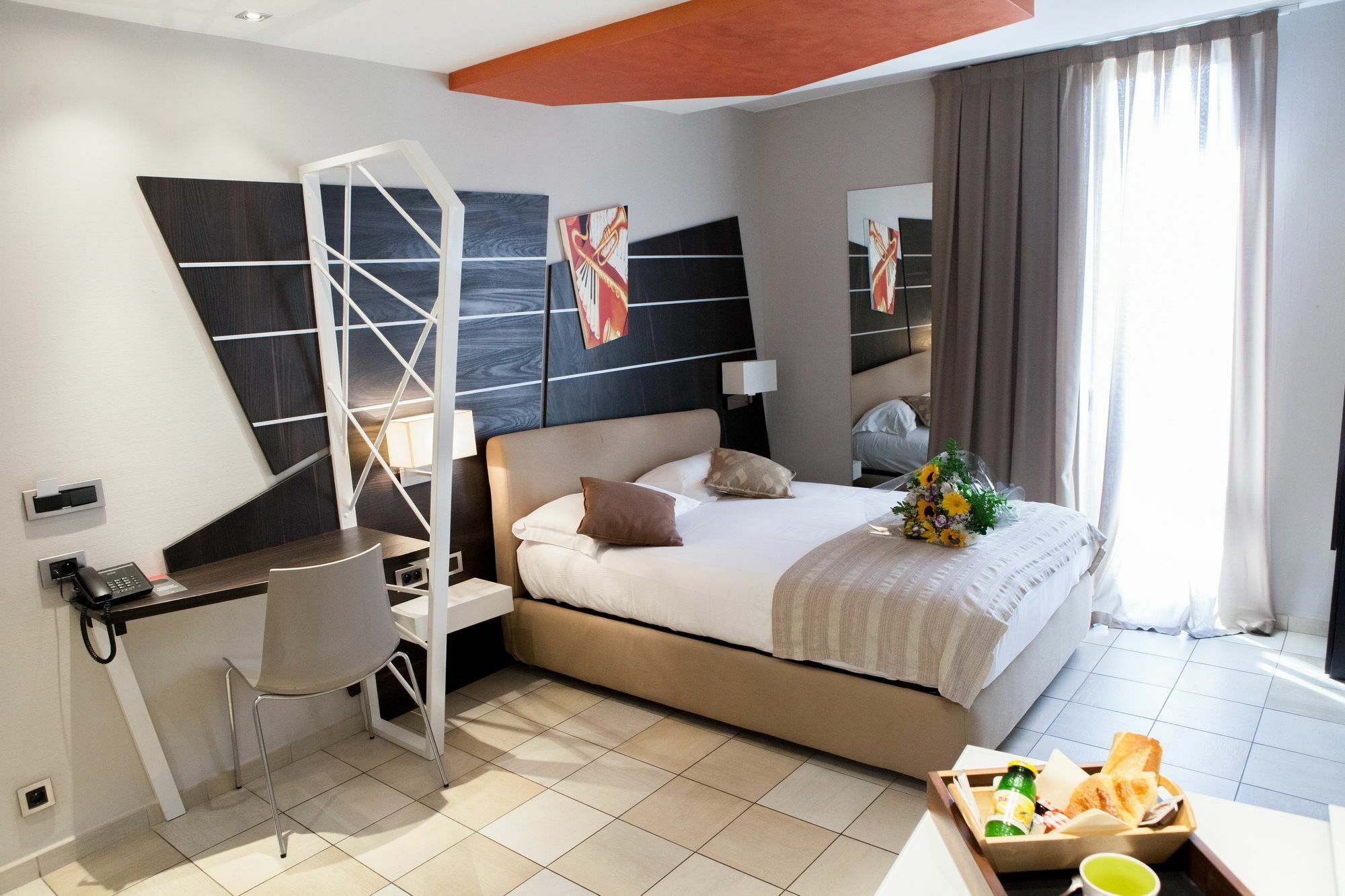 Hotel Villa D'Elsa Juan-les-Pins Bagian luar foto