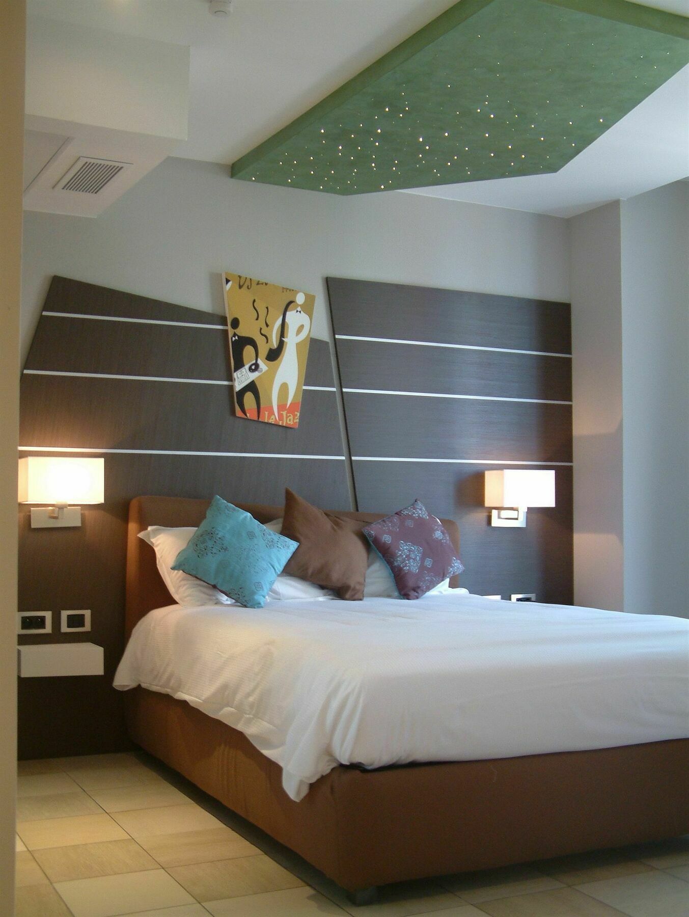 Hotel Villa D'Elsa Juan-les-Pins Bagian luar foto