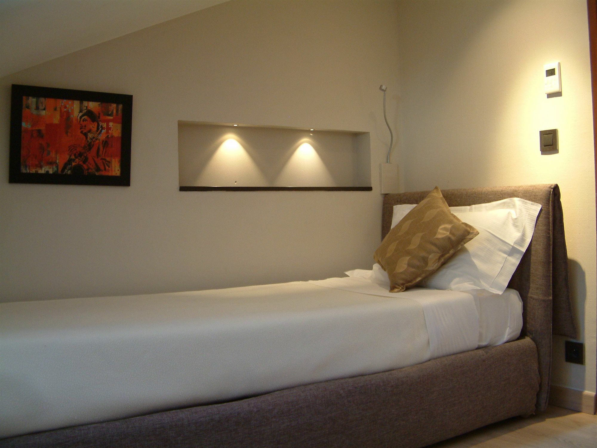 Hotel Villa D'Elsa Juan-les-Pins Bagian luar foto